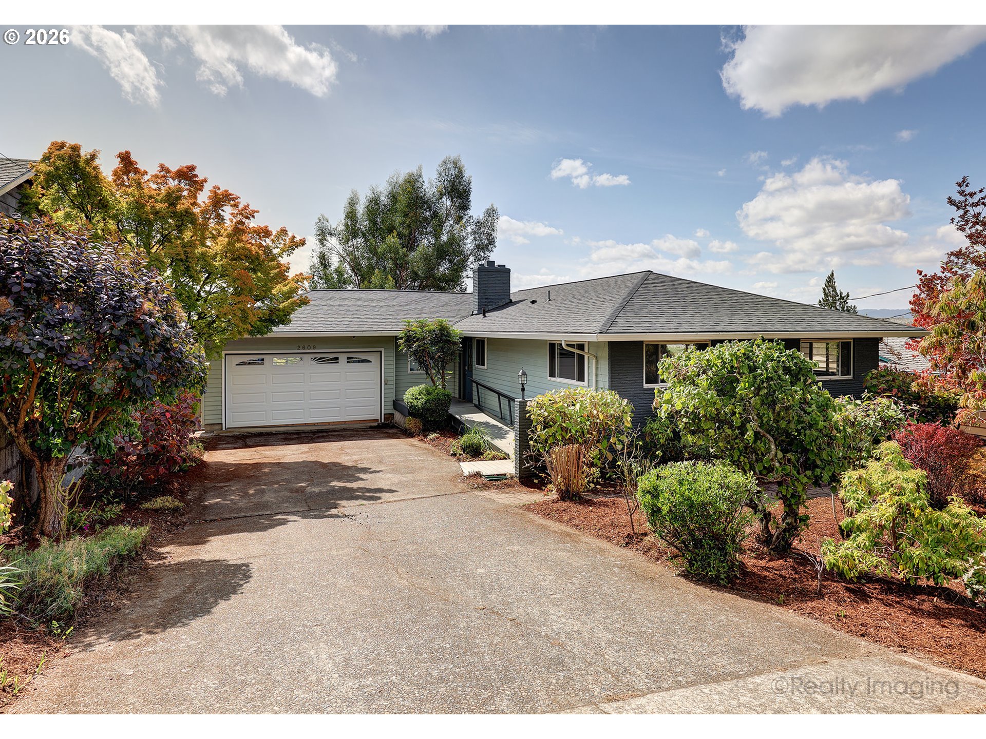 2609 E MCLOUGHLIN BLVD Vancouver Washington United States, for Sale, residential, Jenna Wynand, Realty ONE Group Eclipse