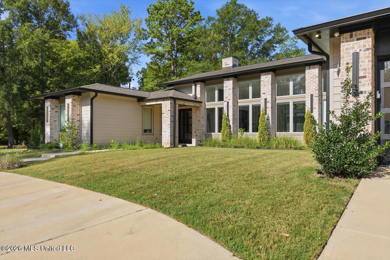 3 Carter Grove Jackson Mississippi United States, for Sale, residential, Jessica McLaurin, Rezults Realty, LLC
