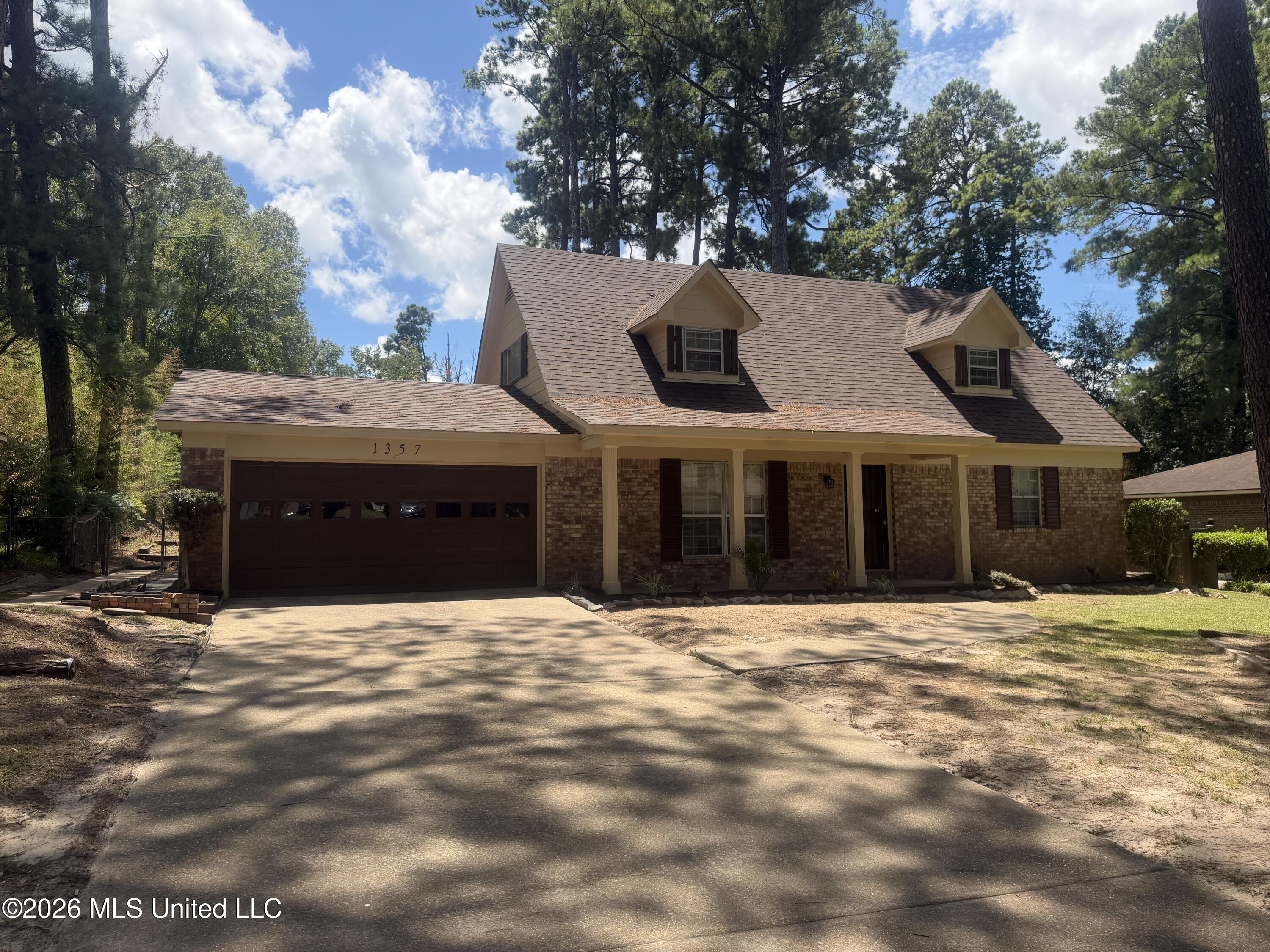 1357 Canterbury Lane Jackson Mississippi United States, for Sale, residential, Jessica McLaurin, Rezults Realty, LLC