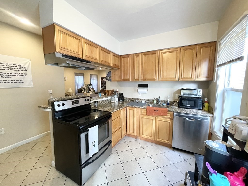 25 Sudan Steet  UNIT 2 Boston Massachusetts United States, for Rent, residential,  , The Edwards Realty Team - Barrett Sotheby's International Realty