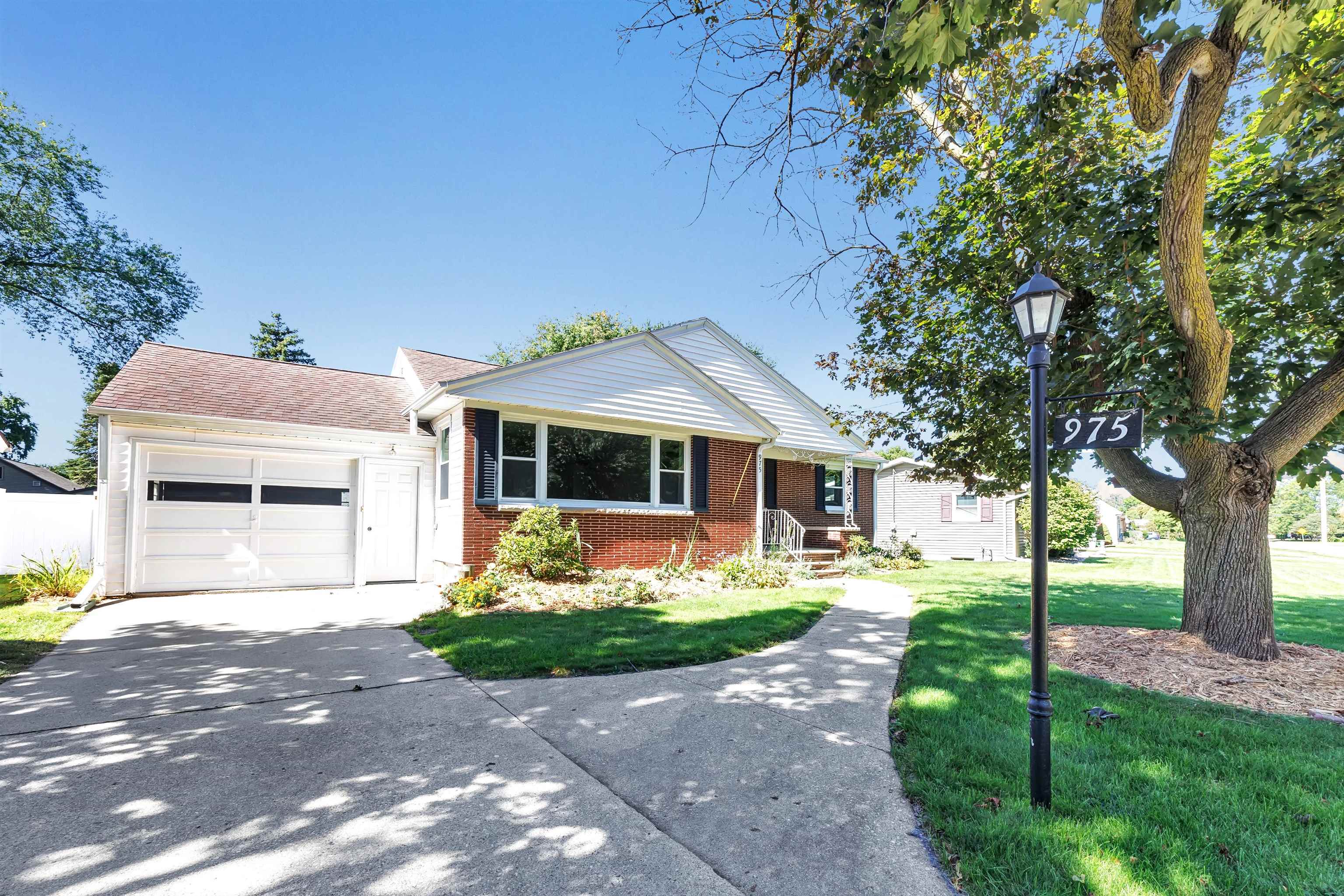 975 COPPENS Road Green Bay Wisconsin United States, for Sale, residential,  , Fireside Realty LLC