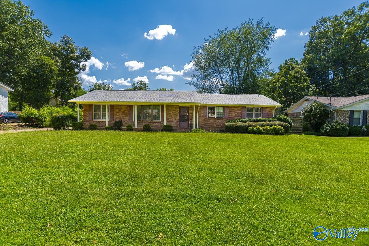 213 Jones Valley Drive Huntsville Alabama United States, for Sale, residential, Rick Roland, A Better Choice Realty