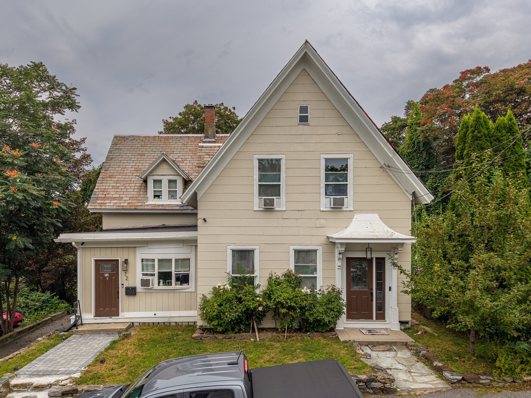 72 Mount Vernon St Fitchburg Massachusetts United States, for Sale, residential, Edwin Contreras, Broad Sound Real Estate