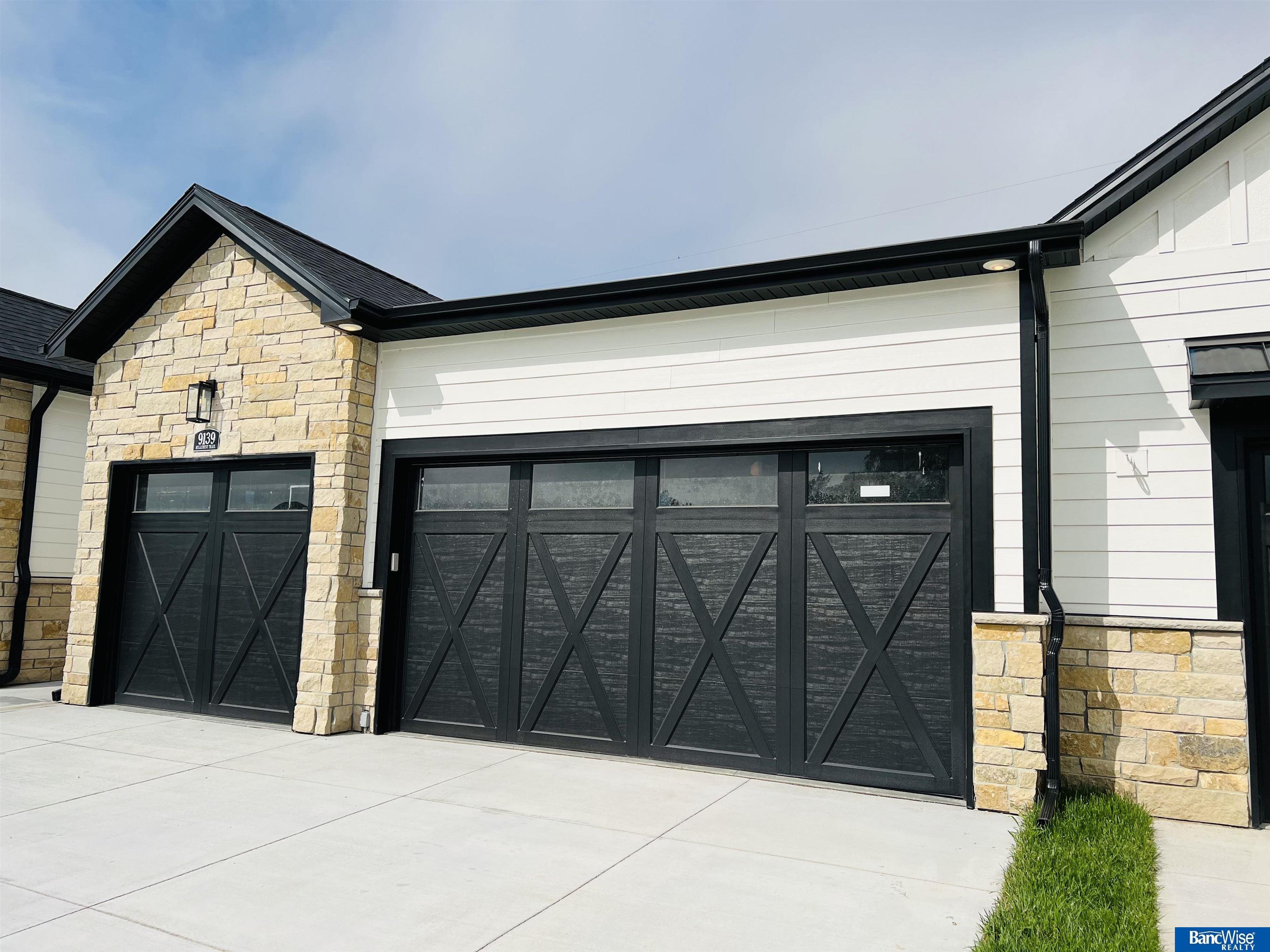 9127 Hillcrest Trail Lincoln Nebraska United States, for Sale, residential,  , Wolf Professional Realty PC