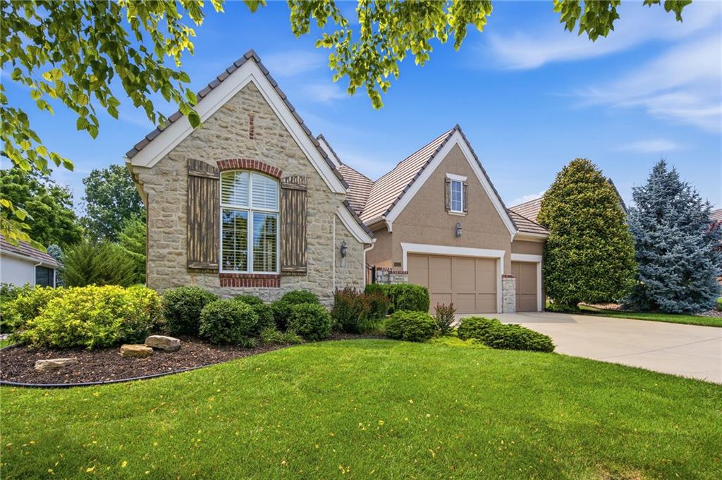 15212 Fontana Street Leawood Kansas United States, for Sale, residential, Kandace Gambill, Platinum Realty