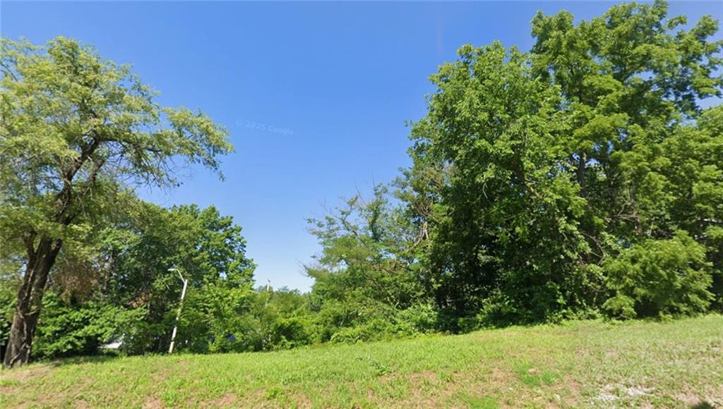 3114 E 68th Street Kansas City Missouri United States, for Sale, residential, Kandace Gambill, Platinum Realty