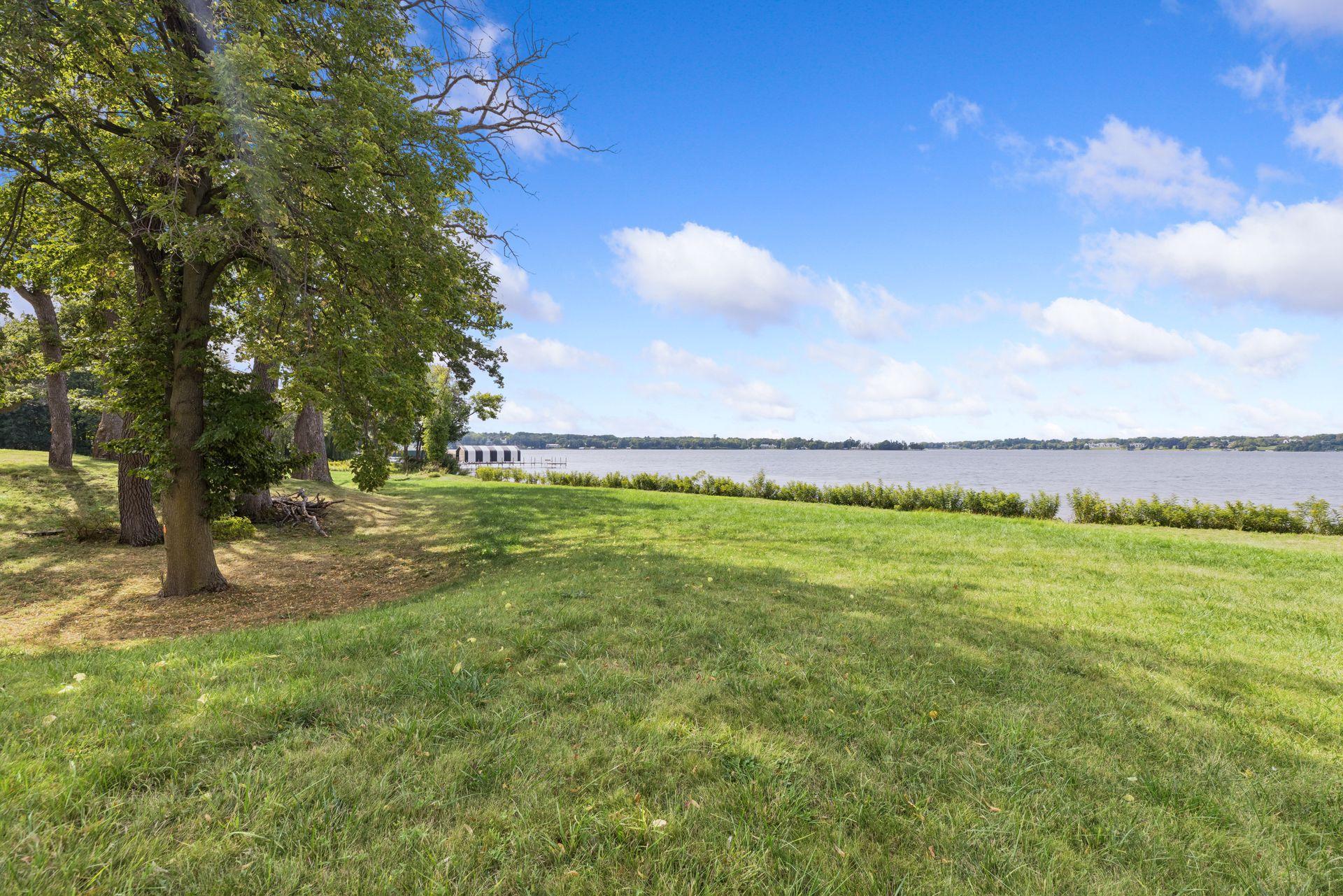 555 Bushaway Road Wayzata Minnesota United States, for Sale, residential, Kathy Sawicki, Coldwell Banker Realty