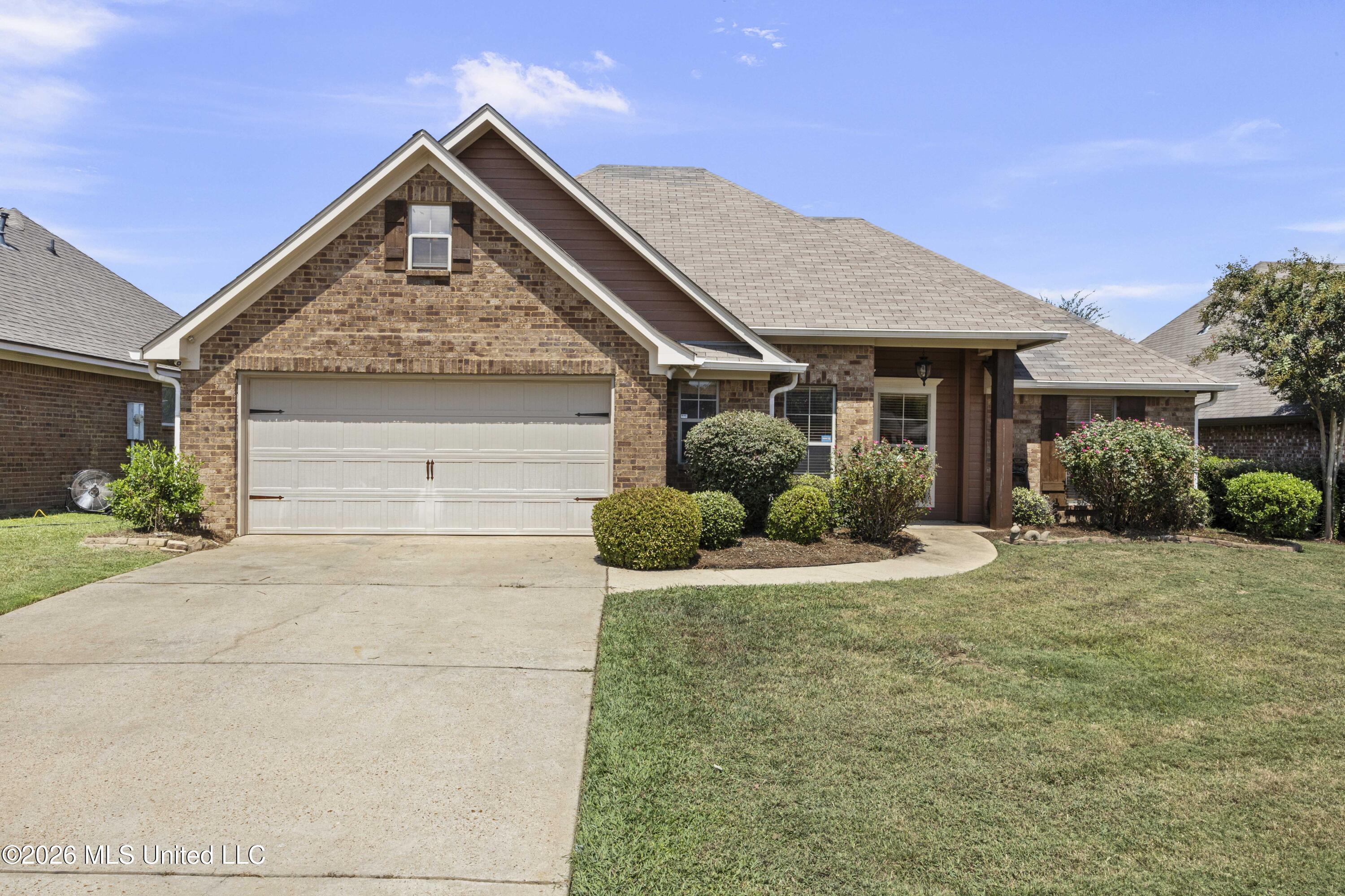376 Austin Circle Brandon Mississippi United States, for Sale, residential, Jessica McLaurin, Rezults Realty, LLC