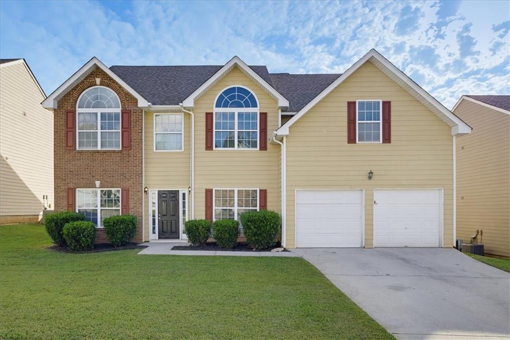 4117 Eldon Drive Fairburn Georgia United States, for Sale, residential, Demo Agent, InCom Real Estate - New Demo Office