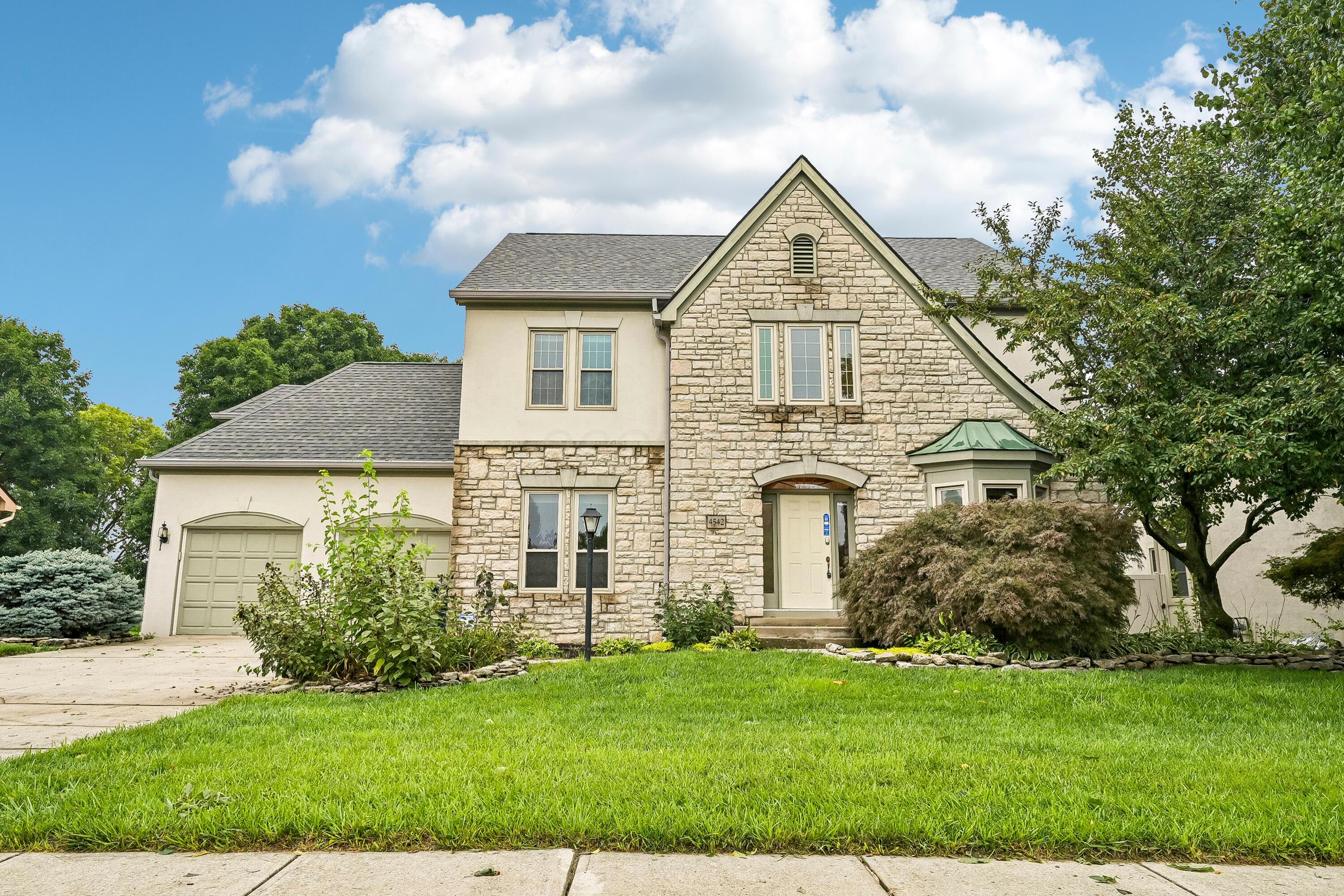 4542 Carrington Way Hilliard Ohio United States, for Sale, residential,  , The Hessenauer Corporation