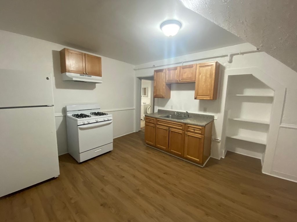 133 Chestnut St  UNIT 5 Lynn Massachusetts United States, for Rent, residential,  , CITIPOINT REALTY SERVICES, LLC