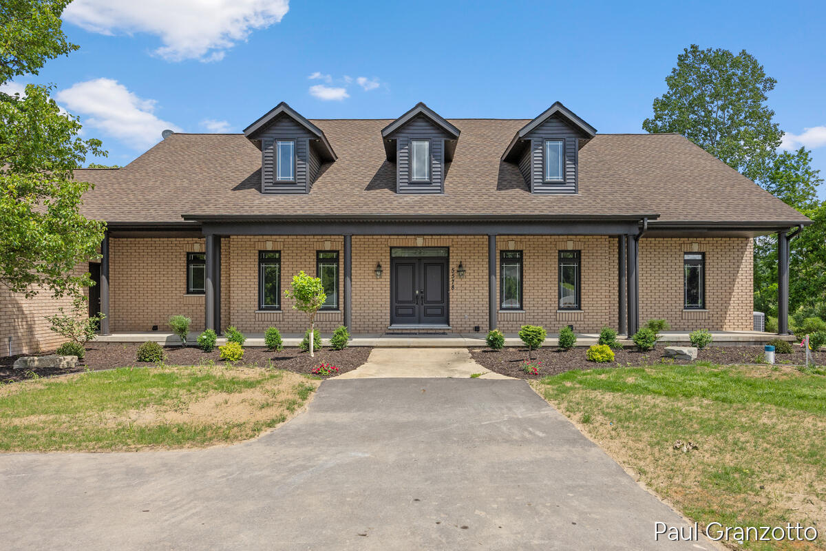 5578 Blackberry Bluff Court Kentwood  United States, for Sale, residential, Allison Koetsier, Compass Realty Services