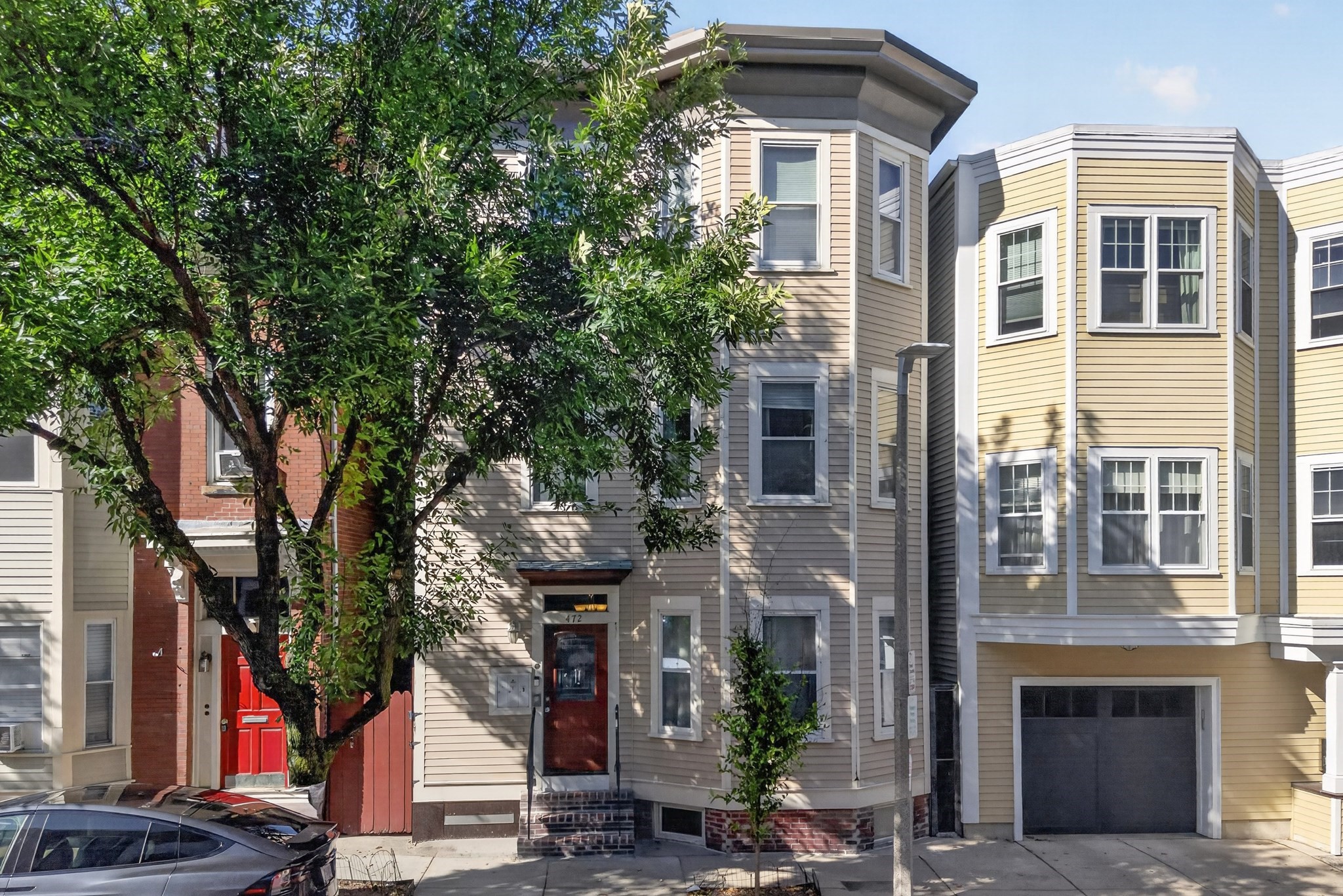 472 E 3rd St  UNIT 2 Boston Massachusetts United States, for Sale, residential, Darcy Bento, South Boston  Realtor Bento Real Estate Group, Bento Real Estate Group, Inc.