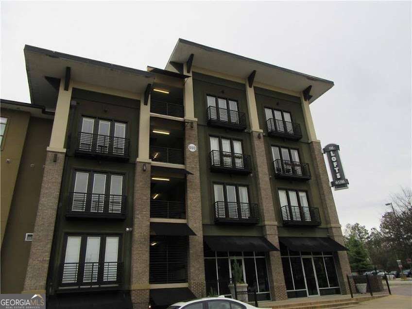 5300 Peachtree Road Chamblee Georgia United States, for Rent, residential,  , Maxima Realty