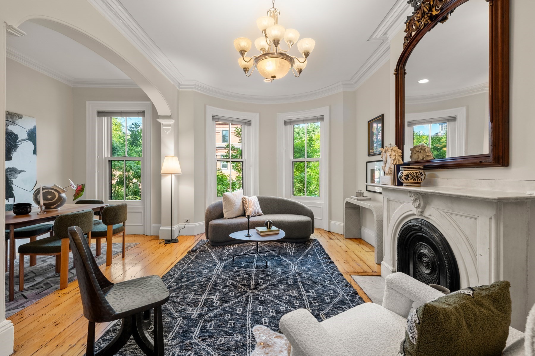 4 Claremont Park  UNIT 2 Boston Massachusetts United States, for Sale, residential, Darcy Bento, South Boston  Realtor Bento Real Estate Group, Bento Real Estate Group, Inc.