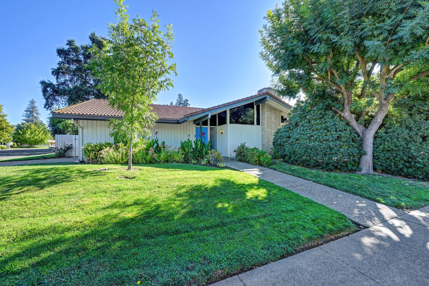 4300 American River Drive Sacramento California United States, for Sale, residential,  , Royalty Property Management & Realty