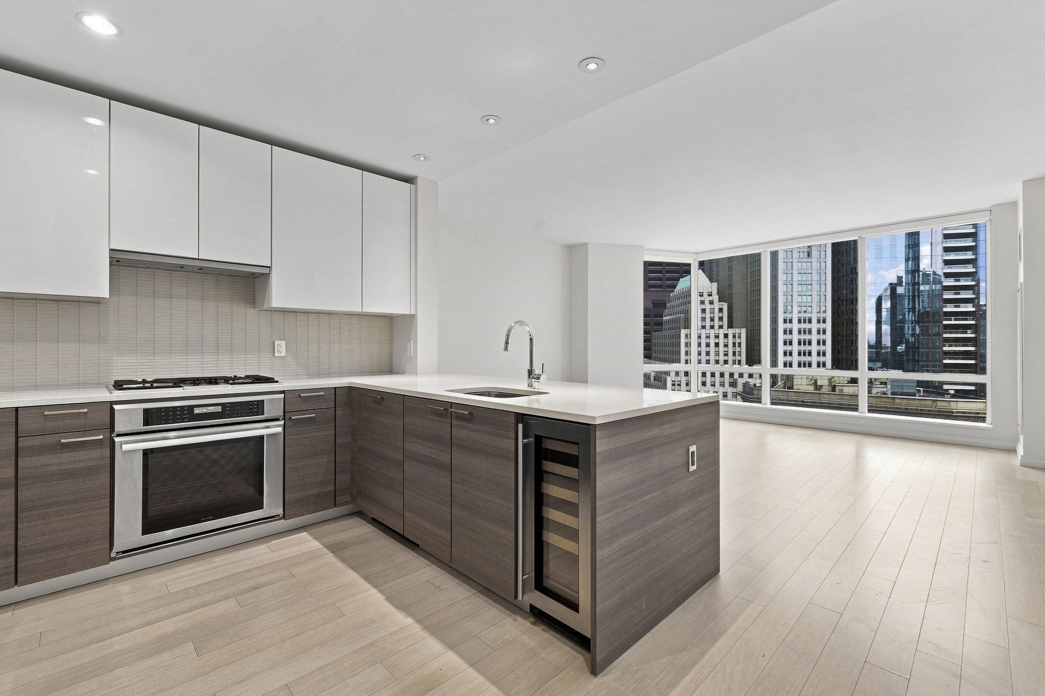 1 Franklin St  UNIT 1709 Boston Massachusetts United States, for Sale, residential,  , The Edwards Realty Team - Barrett Sotheby's International Realty