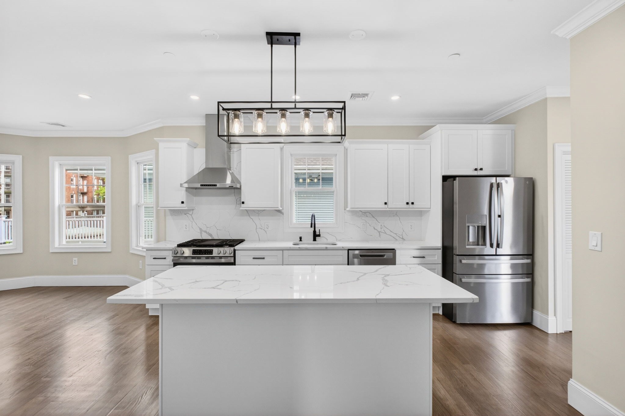152 Washington St  UNIT 2 Boston Massachusetts United States, for Sale, residential,  , The Edwards Realty Team - Barrett Sotheby's International Realty