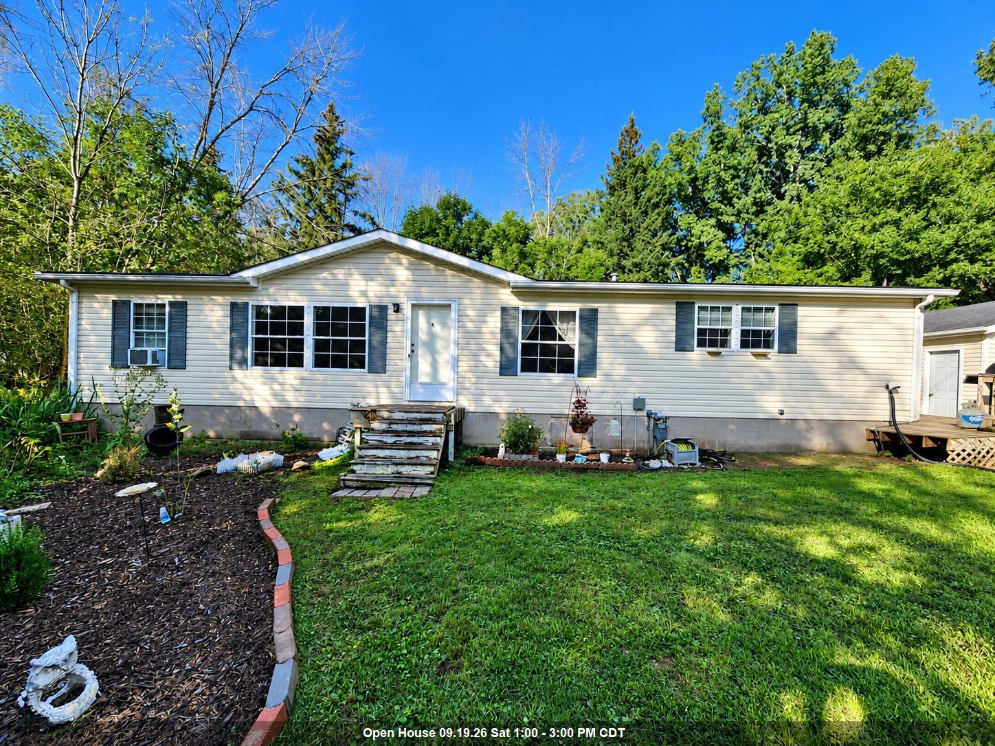813 POSEY Court Green Bay Wisconsin United States, for Sale, residential,  , Fireside Realty LLC