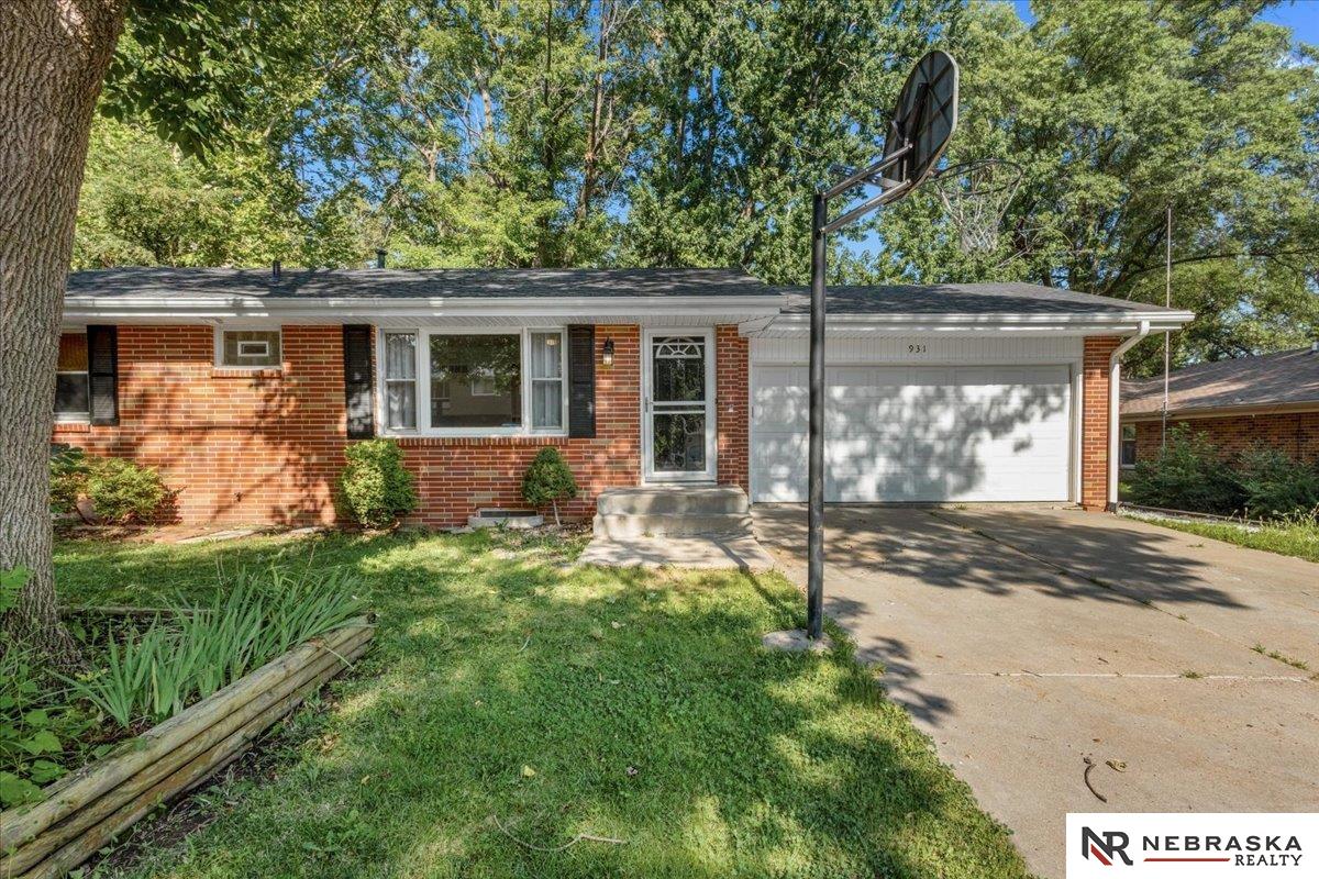 931 Rosewood Drive Lincoln Nebraska United States, for Sale, residential,  , Wolf Professional Realty PC
