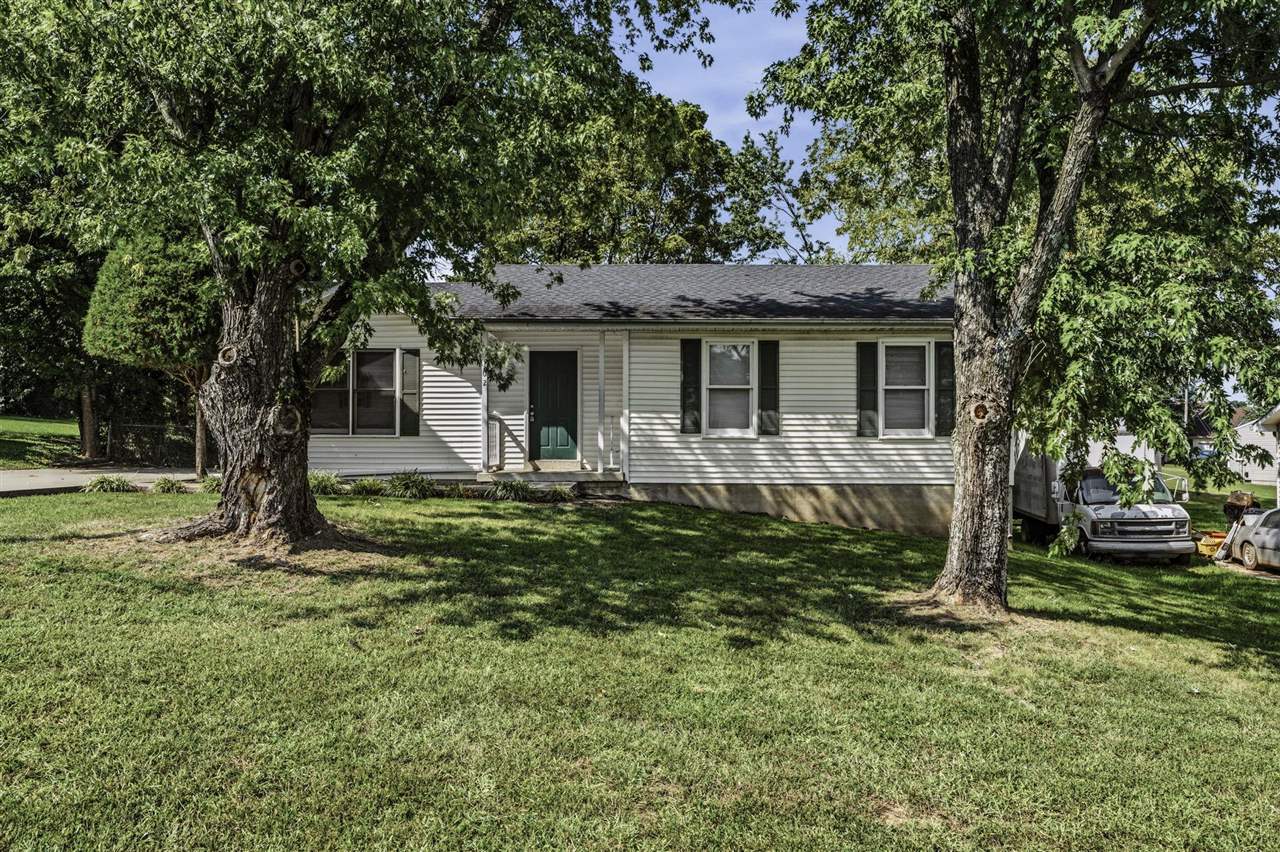 102 Countryside Drive Bowling Green Kentucky United States, for Sale, residential, Adam Hanes, LPT Realty