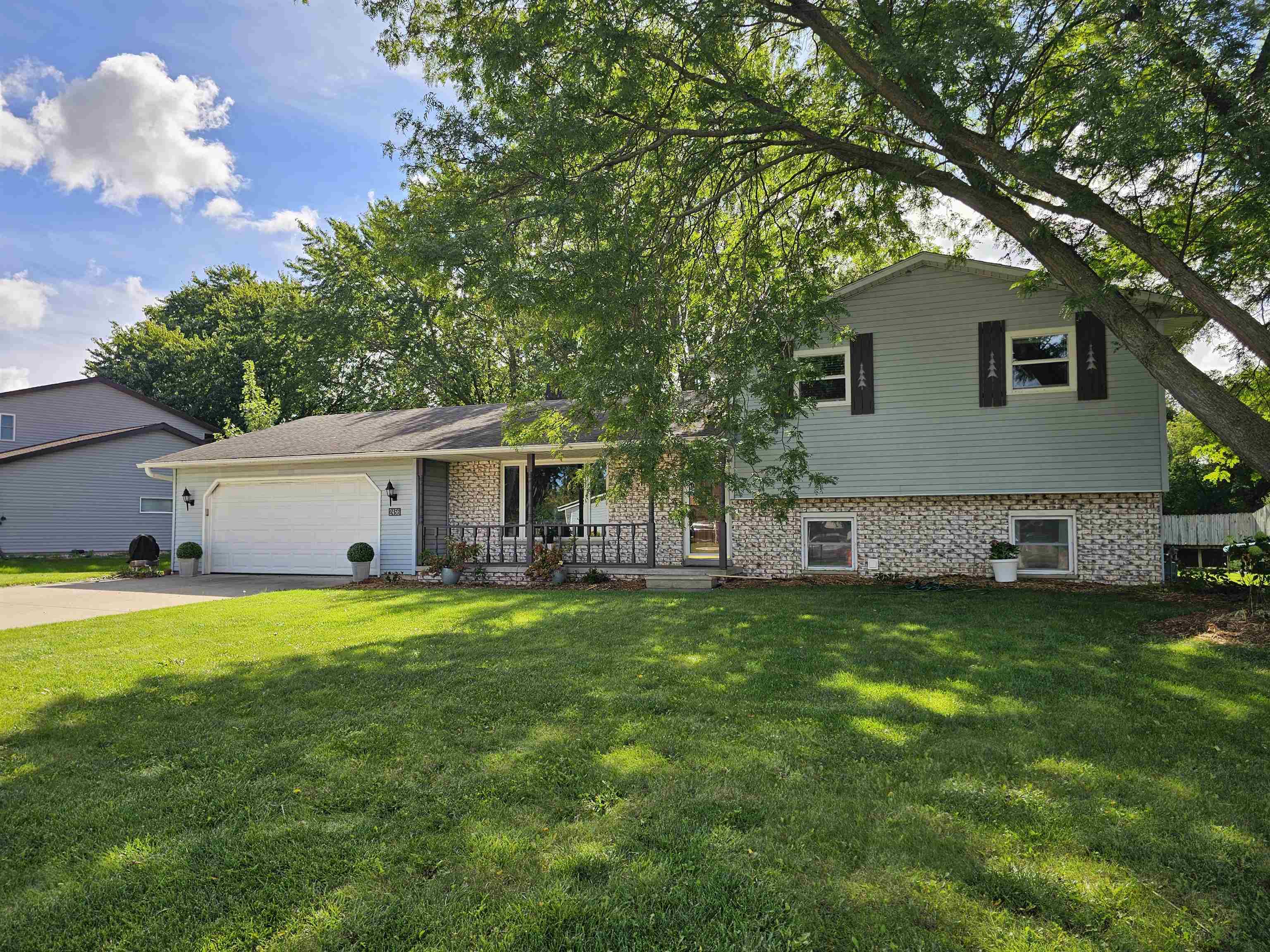 2456 HEATHER Road Green Bay Wisconsin United States, for Sale, residential,  , Fireside Realty LLC