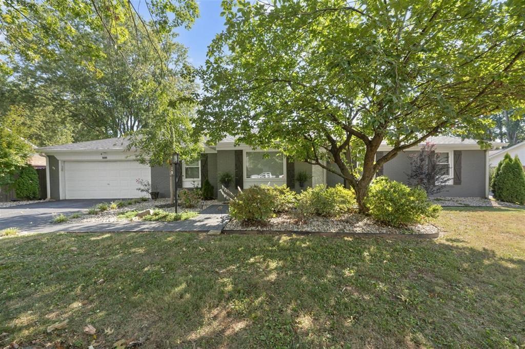 1922 Harvey Avenue Bowling Green Kentucky United States, for Sale, residential, Adam  Hanes, LPT Realty