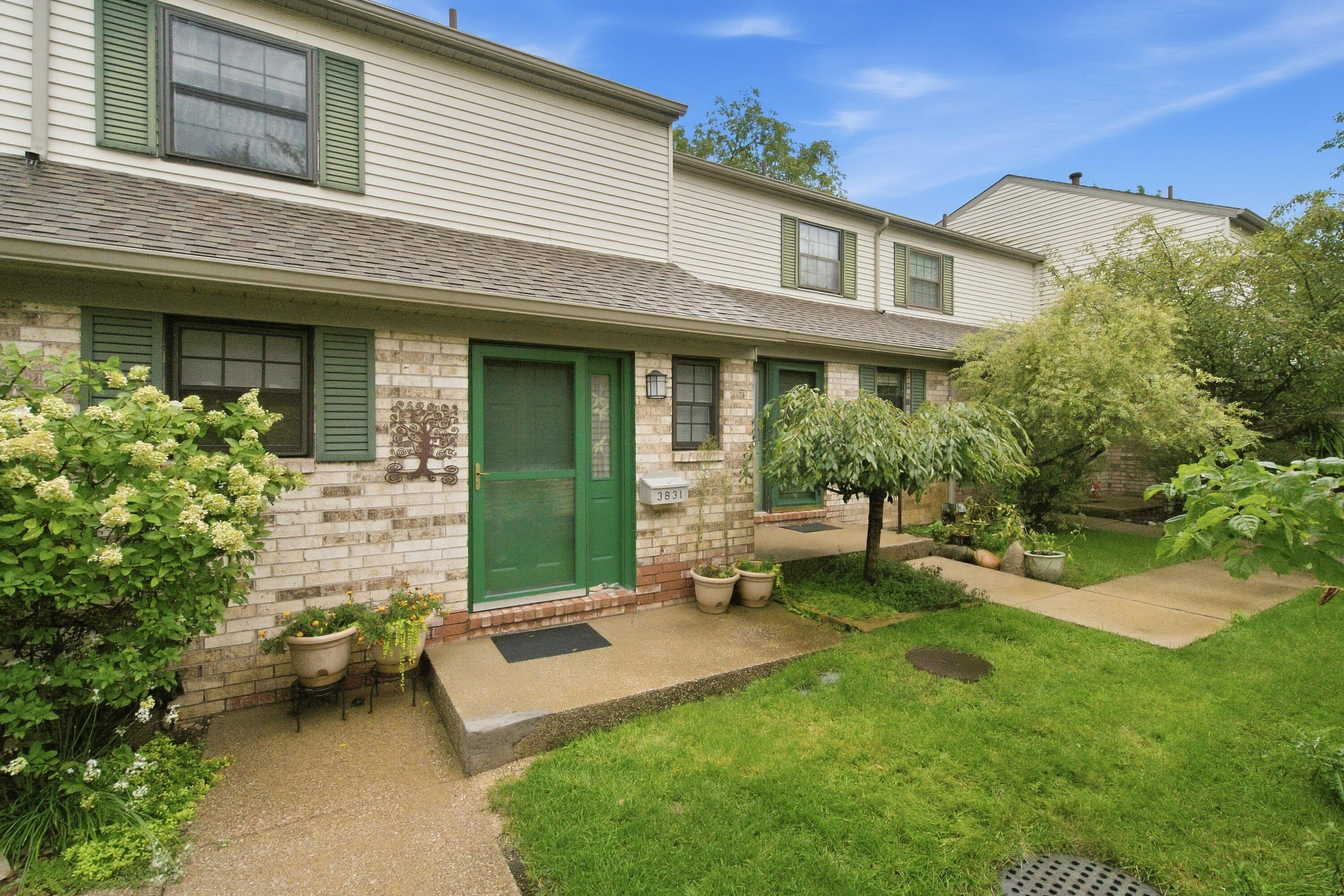 3831 Greenleaf Circle Kalamazoo Michigan United States, for Sale, residential,  , Evenboer-Walton Realtors