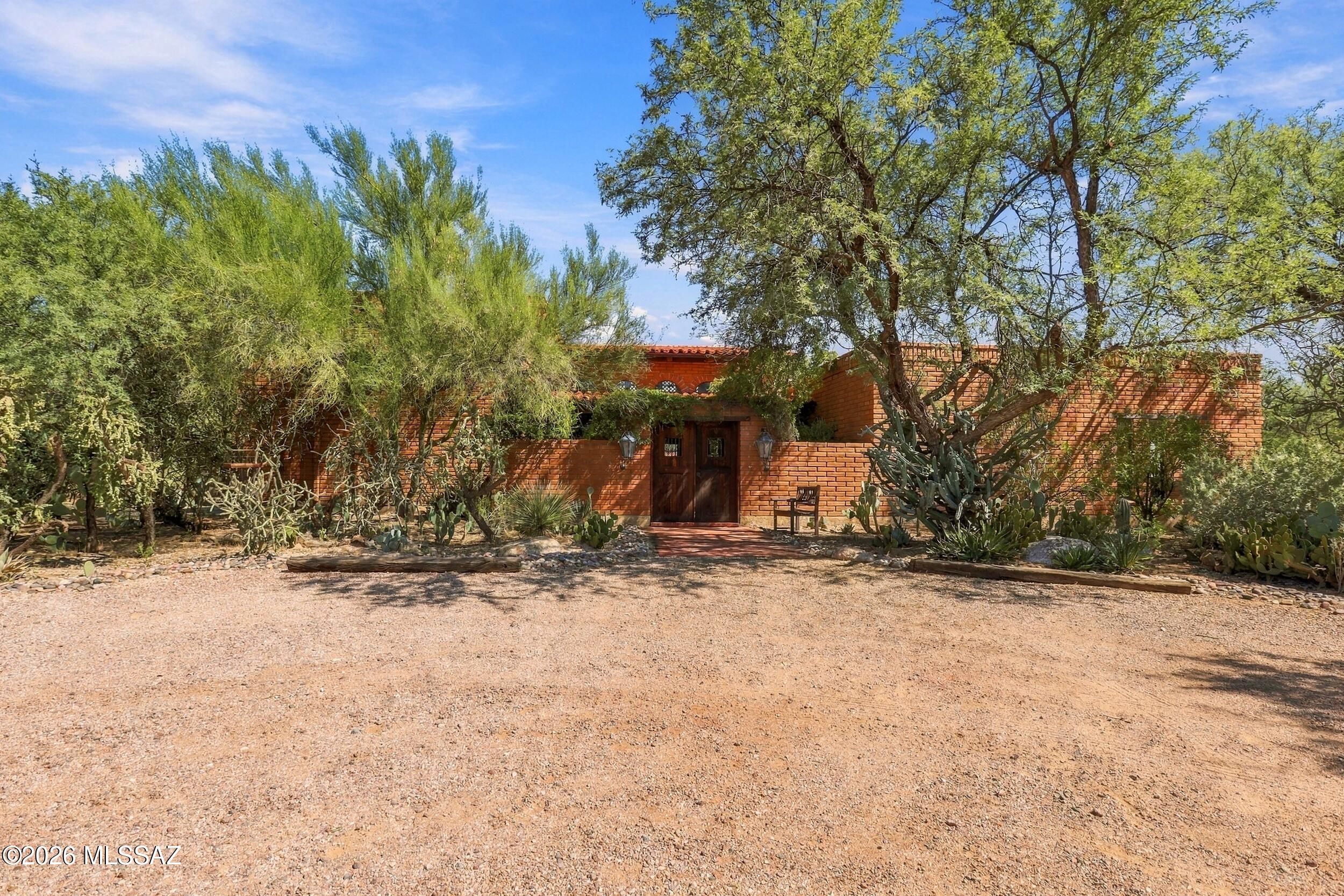 12851 E Speedway Boulevard Tucson Arizona United States, for Sale, residential, Aaron Lieberman, TIERRA ANTIGUA REALTY