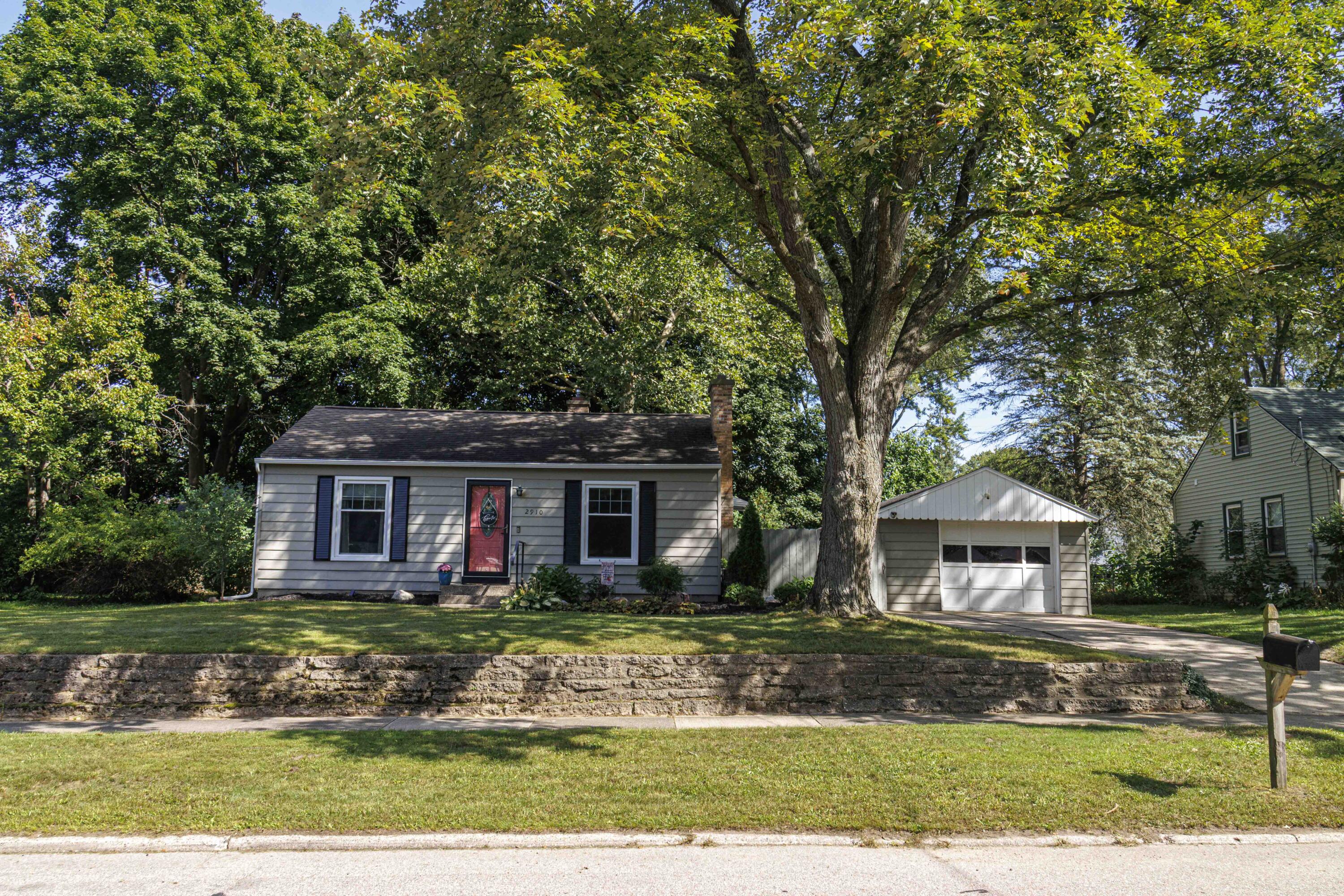 2910 Cheney Avenue Grand Rapids Michigan United States, for Sale, residential,  , RW Daniels Realty