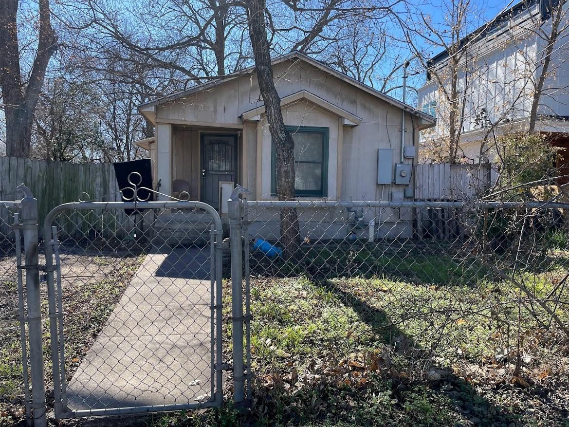 2817 Prado ST Austin Texas United States, for Sale, residential, Rita Vera, Central Metro Realty LLC