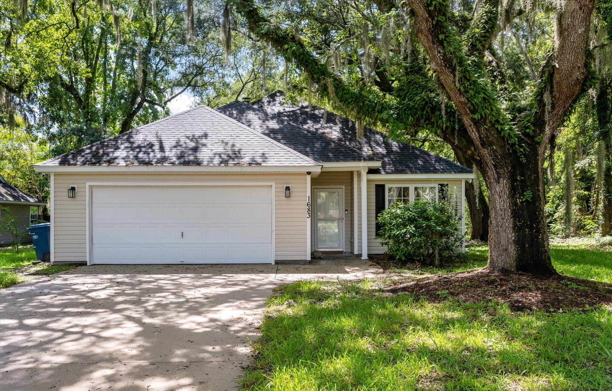 1683 Pierpont Avenue Charleston South Carolina United States, Sale Pending, residential, Bobbie  Rose, Keller Williams Realty Charleston/West Ashley
