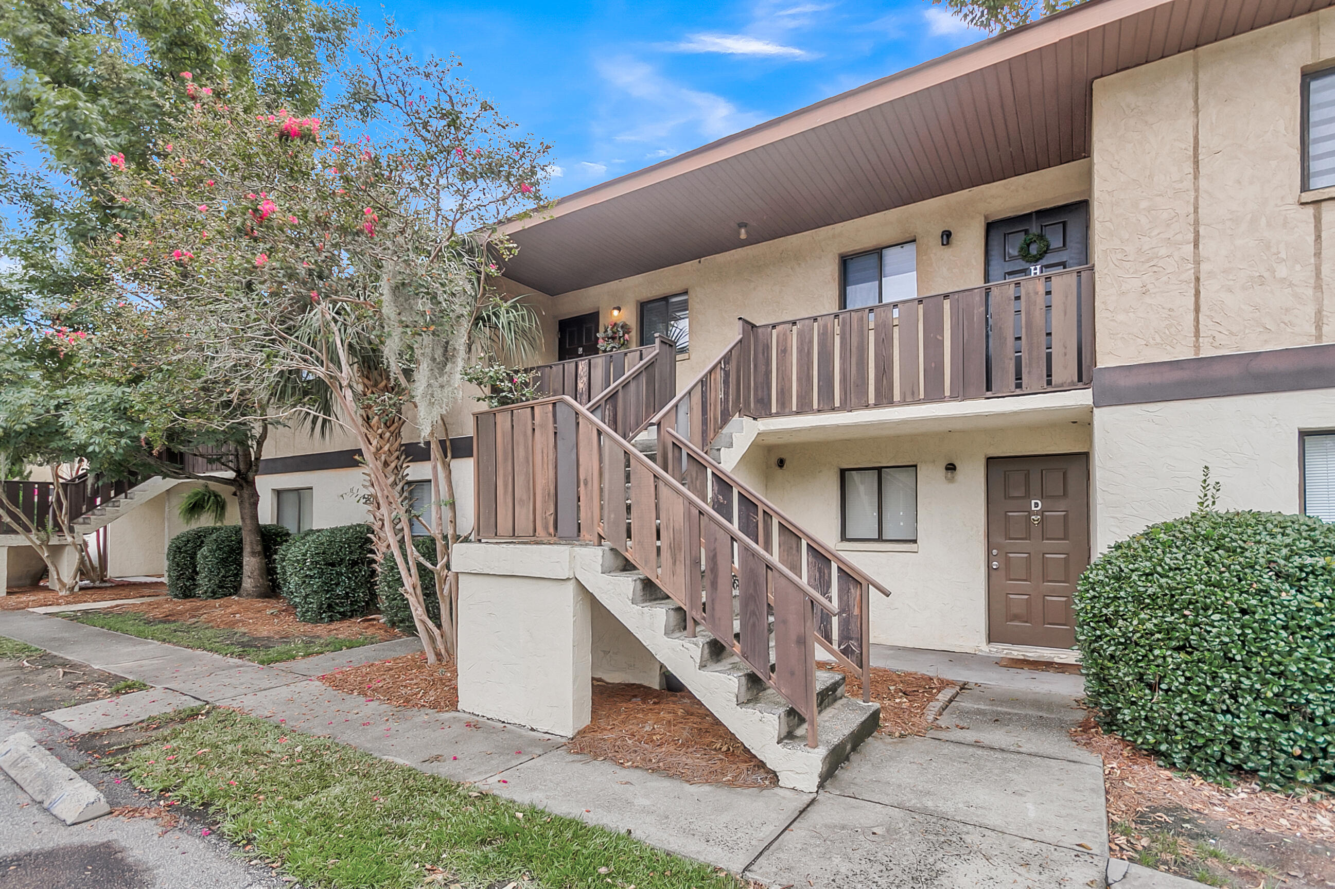 2182 Bees Ferry Road APT G Charleston South Carolina United States, for Sale, residential, Bobbie  Rose, Keller Williams Realty Charleston/West Ashley