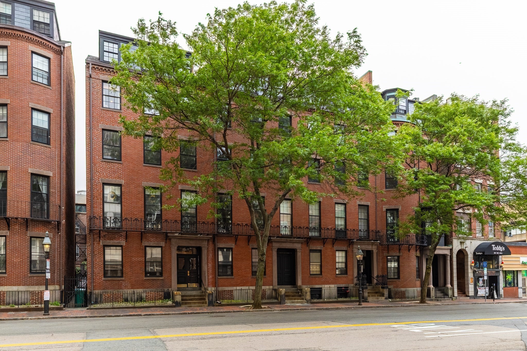 17 Bowdoin St  UNIT 3C Boston Massachusetts United States, for Sale, residential,  , The Edwards Realty Team - Barrett Sotheby's International Realty