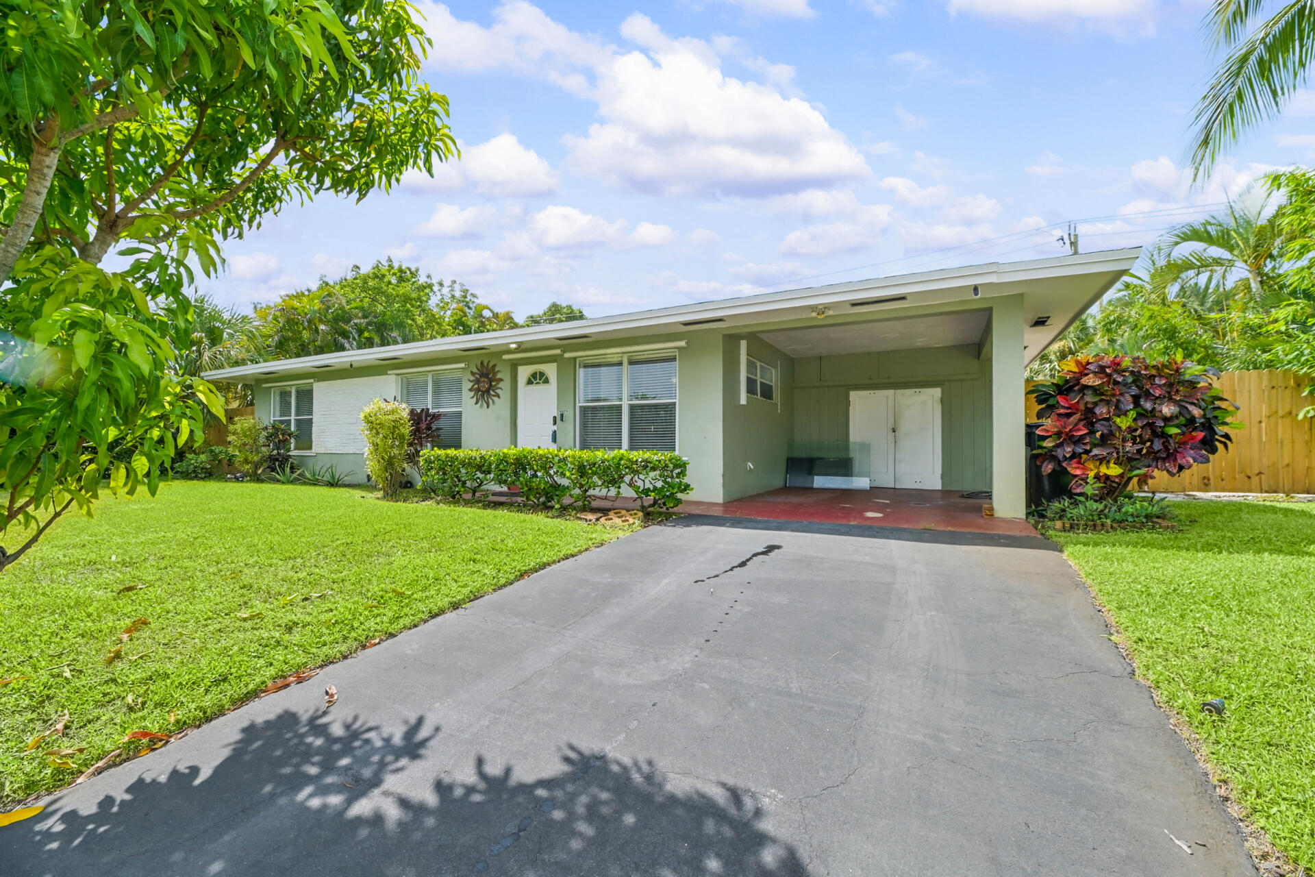 522 HERON Drive Delray Beach Florida United States, for Sale, residential, Arlene   Toolsie  , Re/Max Direct