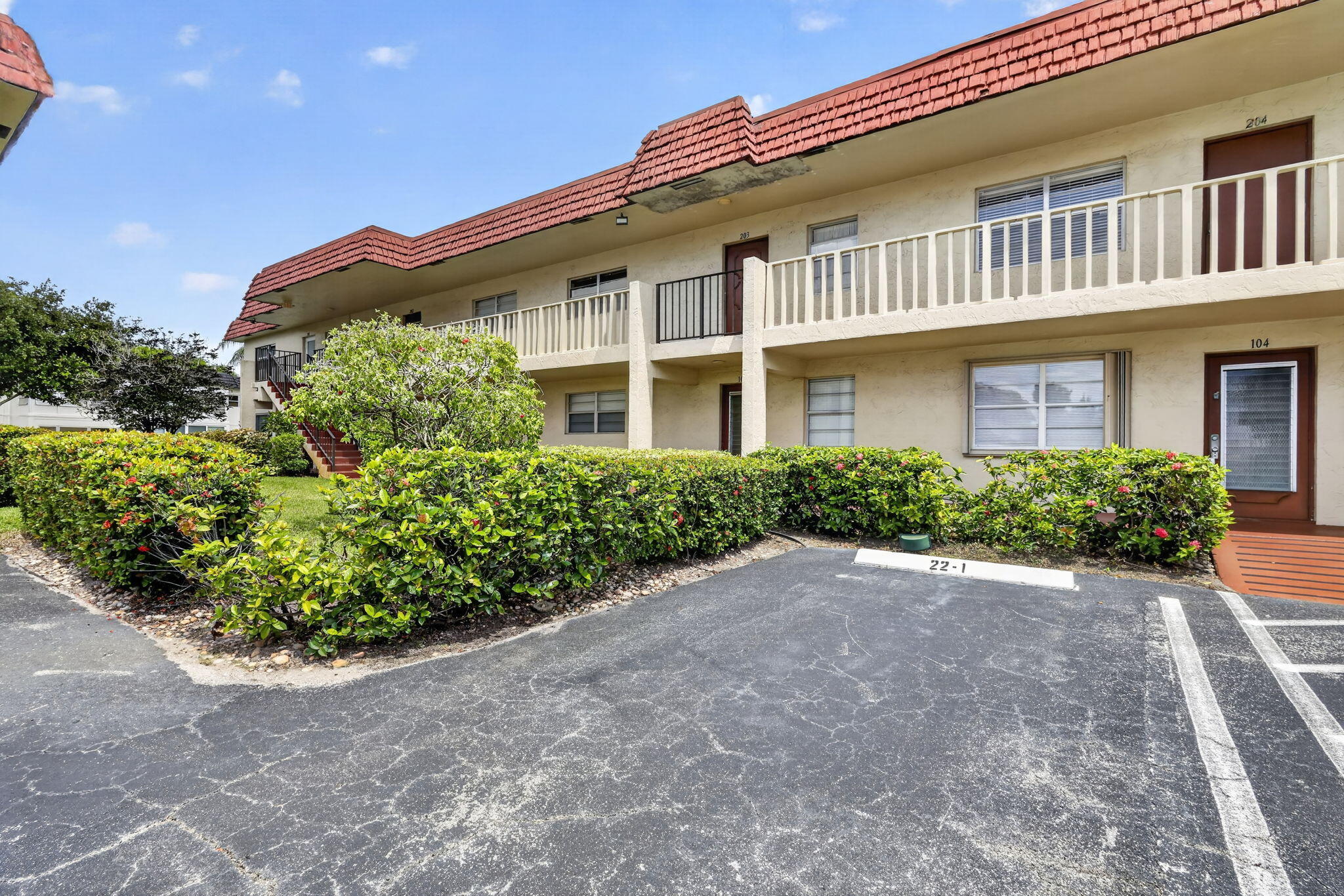 22 ABBEY Lane APT 101 Delray Beach Florida United States, for Rent, residential, Arlene   Toolsie  , Re/Max Direct
