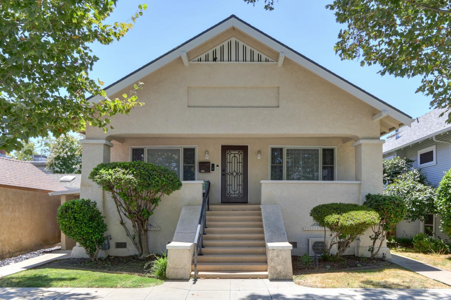 2422 U Street Sacramento California United States, for Sale, residential, Anthony Carrillo, Cook Realty