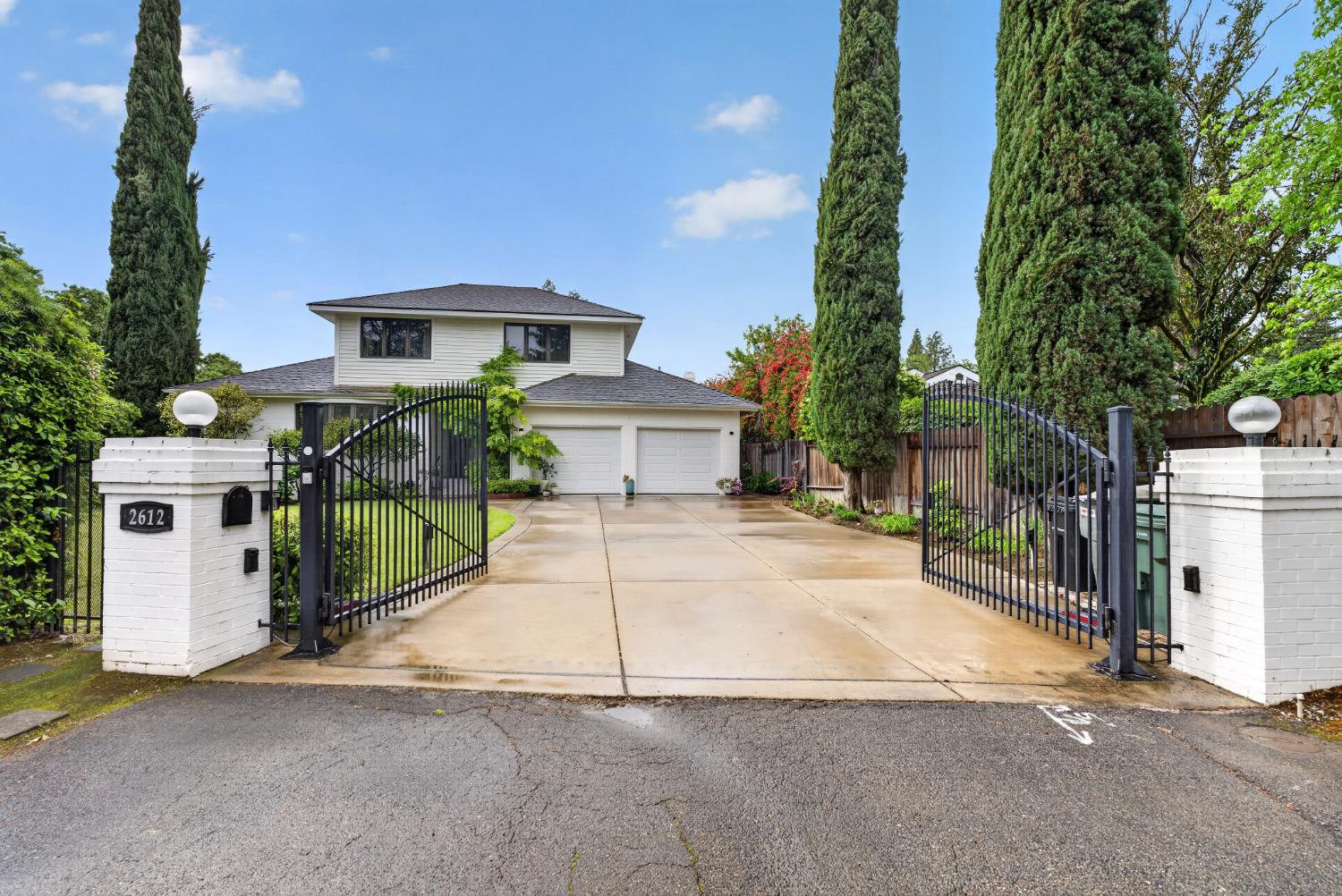 2612 Huntington Road Sacramento California United States, for Sale, residential,  , SacHomes Realty Group