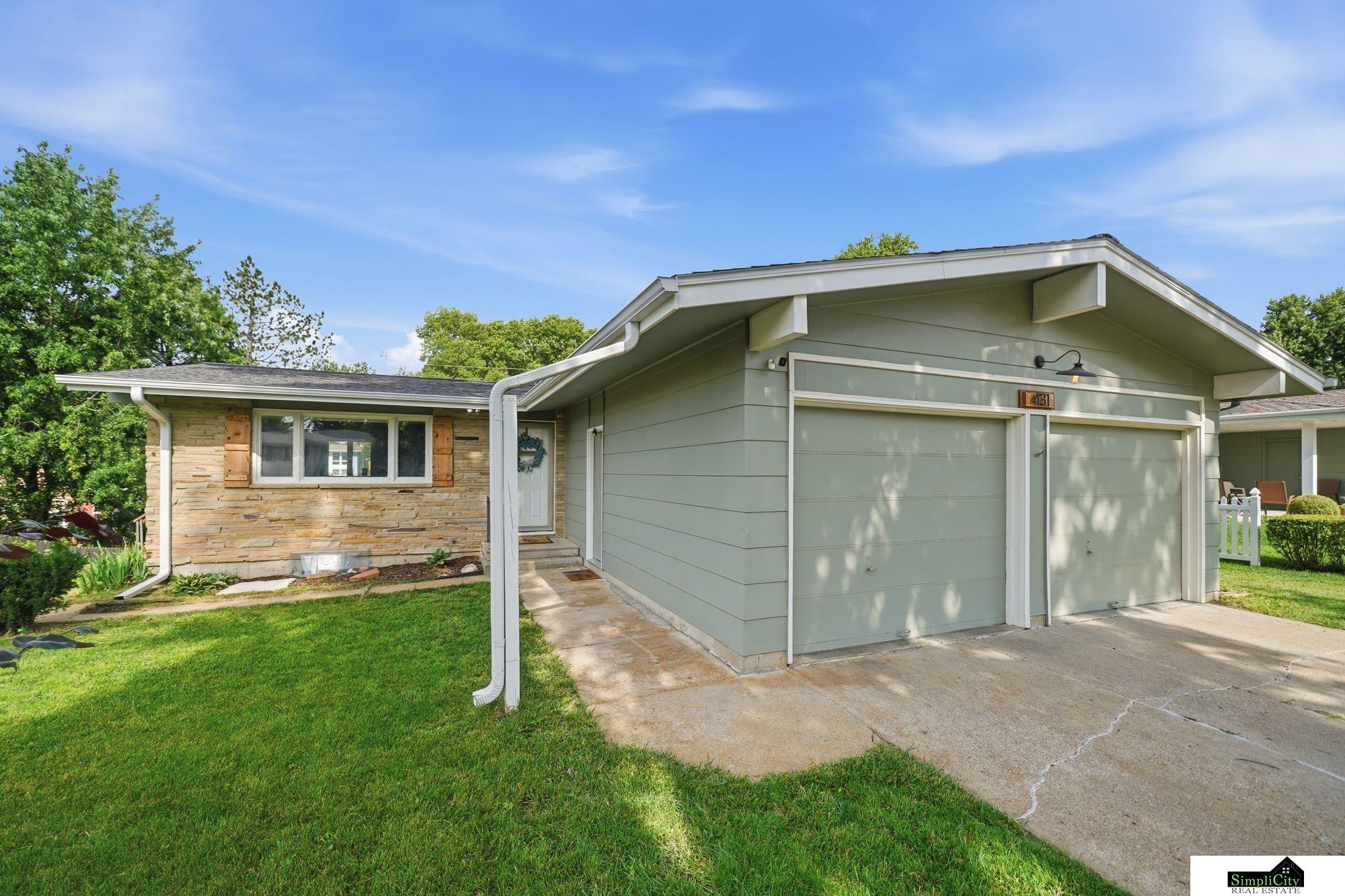 431 W Broadview Drive Lincoln Nebraska United States, for Sale, residential,  , Wolf Professional Realty PC