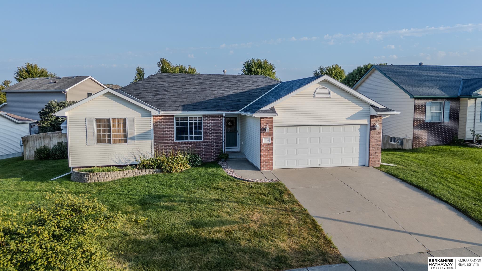 1733 Frisco Drive Lincoln Nebraska United States, for Sale, residential,  , Wolf Professional Realty PC