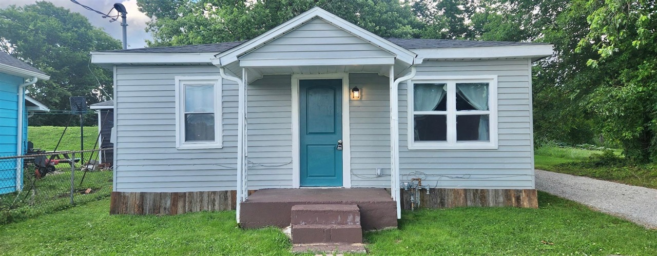 758 Brownslock Road Bowling Green Kentucky United States, for Sale, residential, Adam  Hanes, LPT Realty