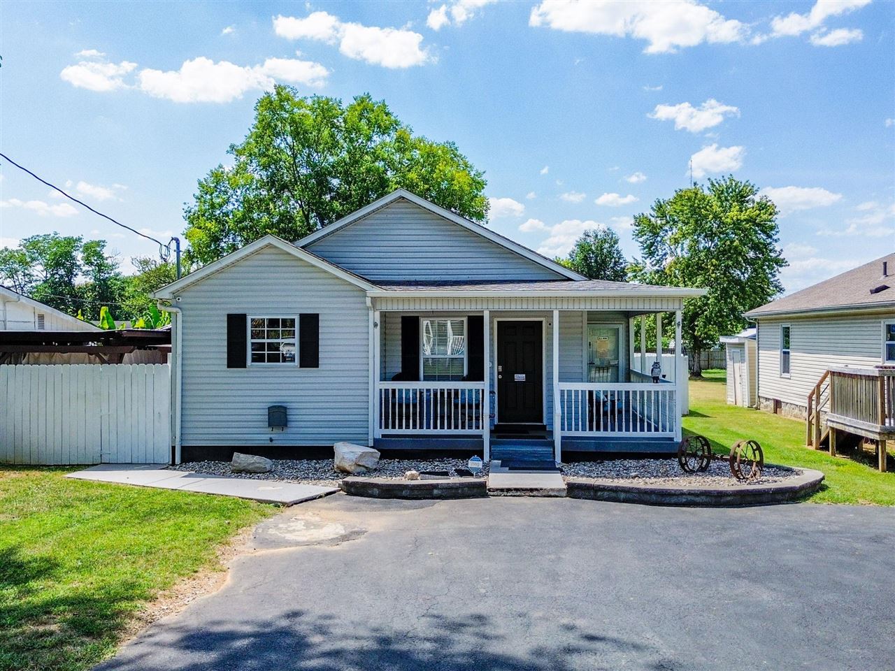 1008 Lewis Avenue Bowling Green Kentucky United States, for Sale, residential, Adam  Hanes, LPT Realty