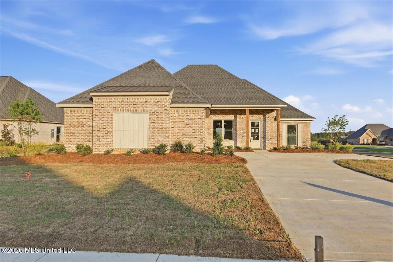 141 Palace Crossing Flowood Mississippi United States, for Sale, residential, Jessica McLaurin, Rezults Realty, LLC