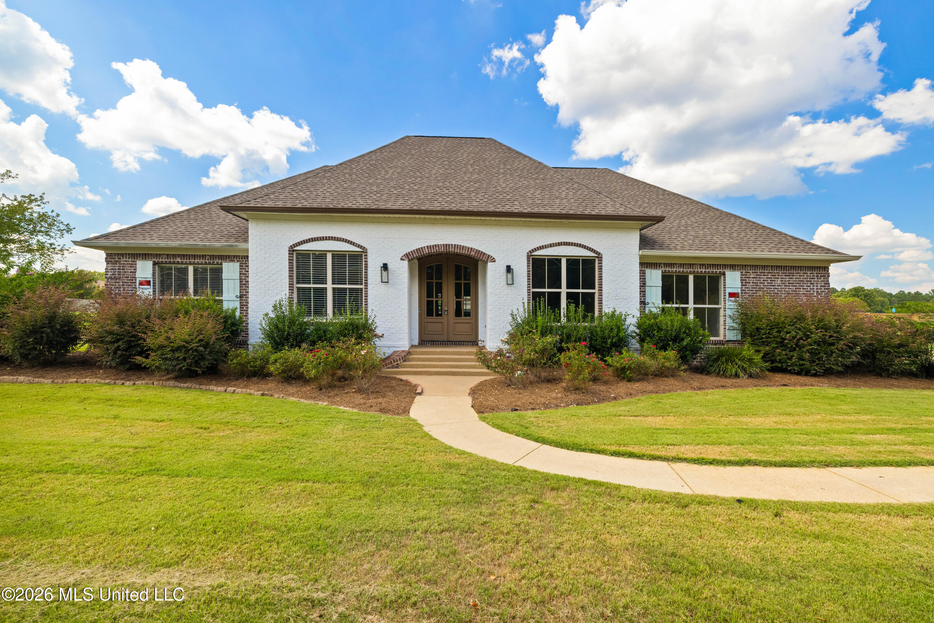 118 Flowers Lane Brandon Mississippi United States, for Sale, residential, Jessica McLaurin, Rezults Realty, LLC