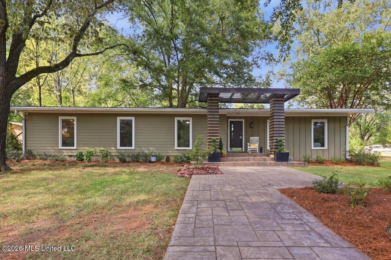 1980 Aztec Drive Jackson Mississippi United States, for Sale, residential, Jessica McLaurin, Rezults Realty, LLC