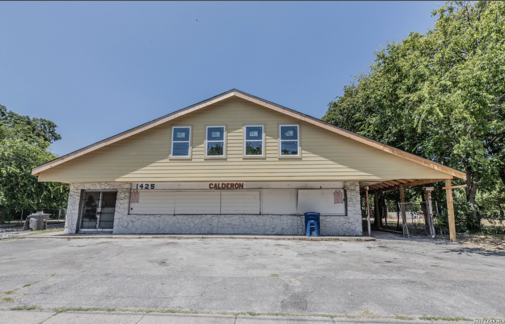 1425 SW 19th St San Antonio Texas United States, for Sale, commercial, Angelica Albanese Wilson, The Firm Real Estate Advisors