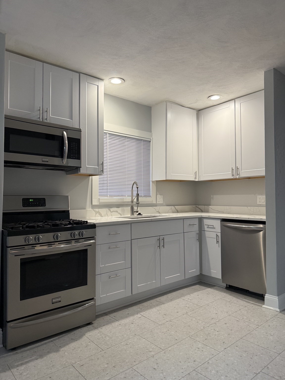 252 Marion  UNIT 1 Boston Massachusetts United States, for Rent, residential,  , The Edwards Realty Team - Barrett Sotheby's International Realty