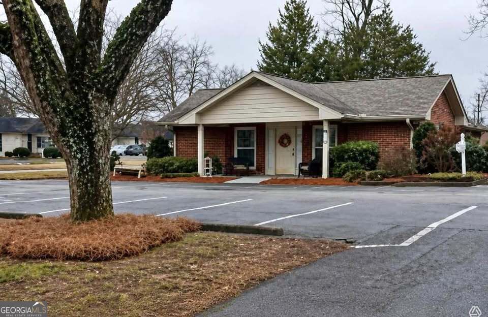 560 N Jeff Davis Drive Fayetteville Georgia United States, for Lease, commercial,  , Tactical Realty LLC