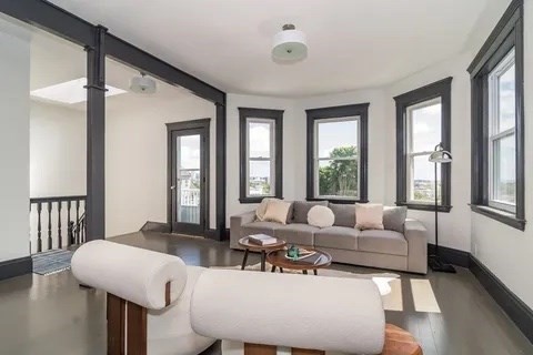 19 Peverell Street  UNIT 3 Boston Massachusetts United States, for Rent, residential,  , The Edwards Realty Team - Barrett Sotheby's International Realty
