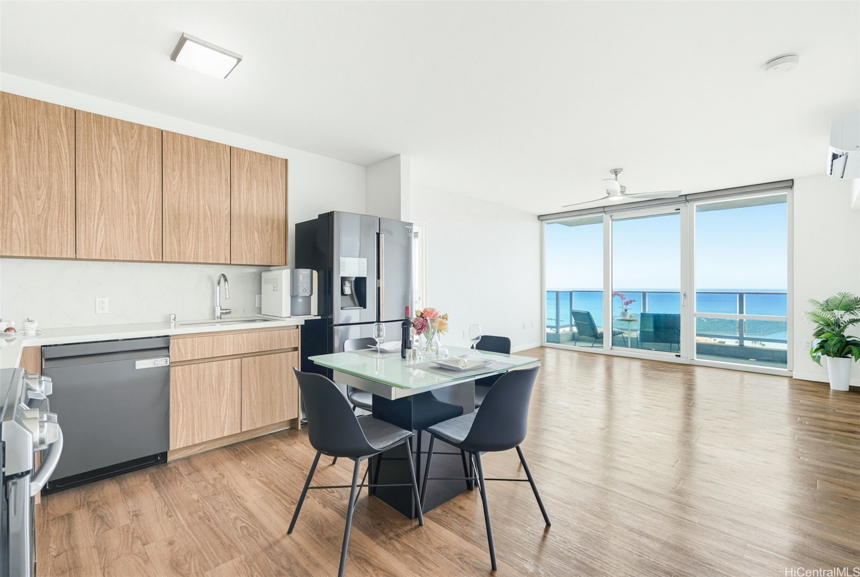 1391 Kapiolani Boulevard APT 3011 Honolulu Hawaii United States, for Sale, residential,  , SUN PROPERTIES